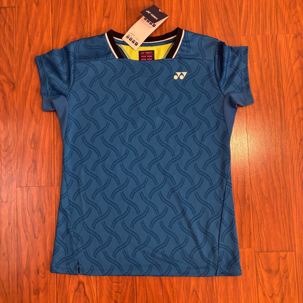 NWT Yones Blue Short Sleeve Sport Tee Womens Small Tennis Pickelball Athletic